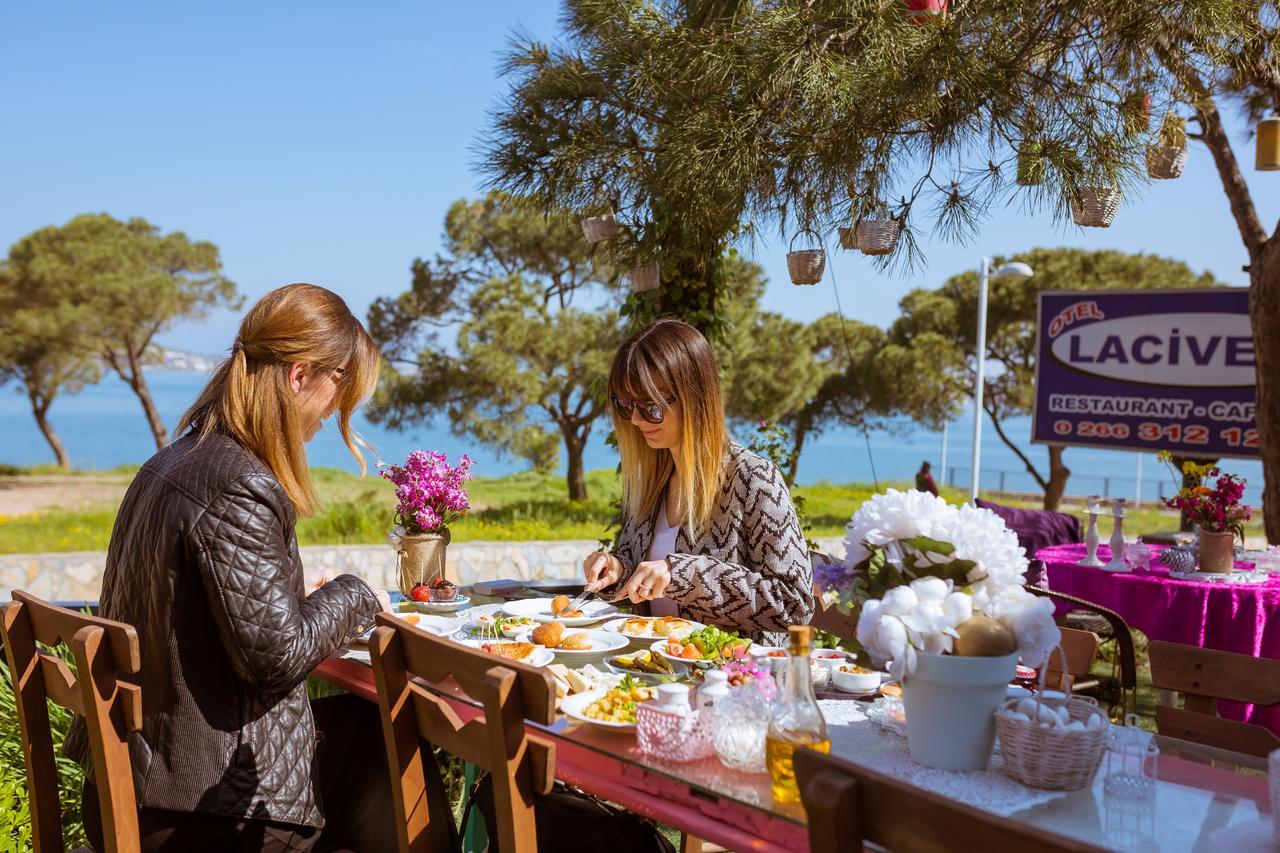 Lacivert Hotel Ayvalik Ngoại thất bức ảnh