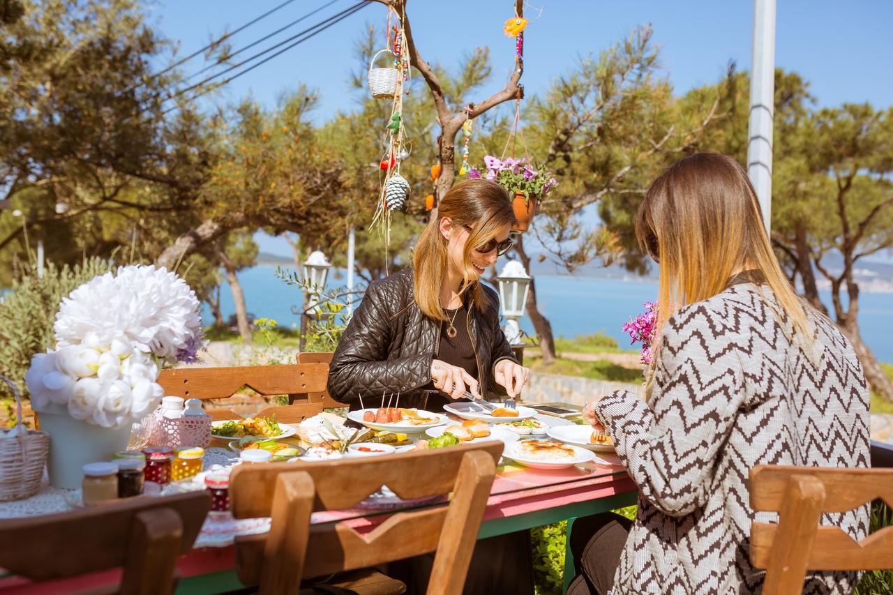 Lacivert Hotel Ayvalik Ngoại thất bức ảnh