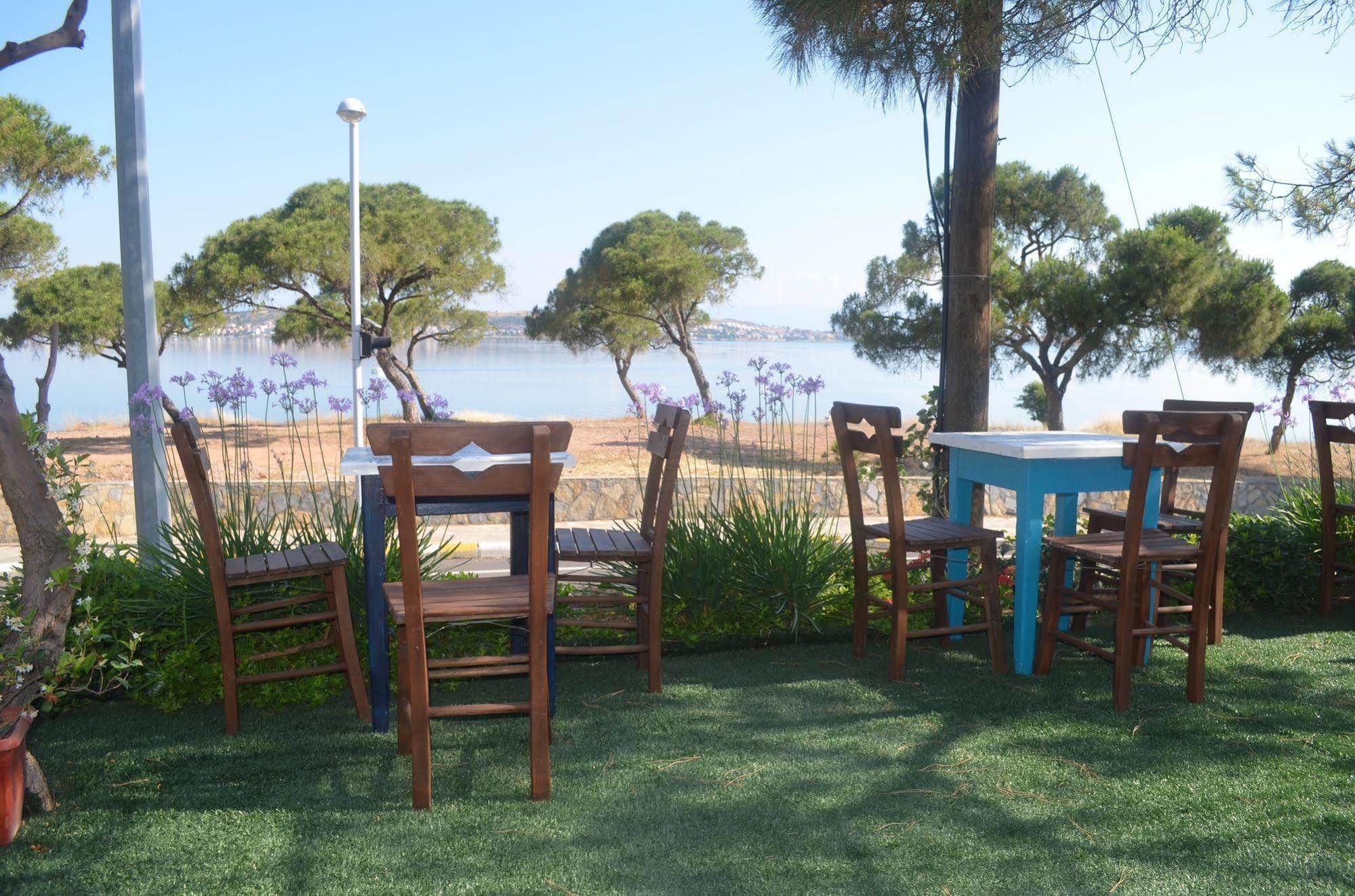 Lacivert Hotel Ayvalik Ngoại thất bức ảnh